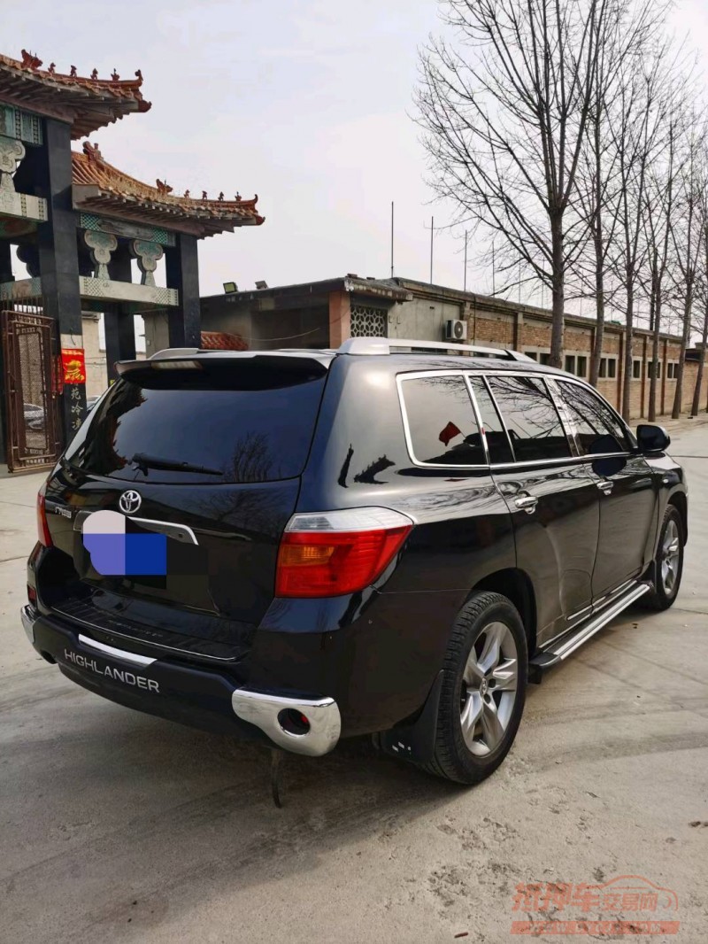 保定11年丰田汉兰达2