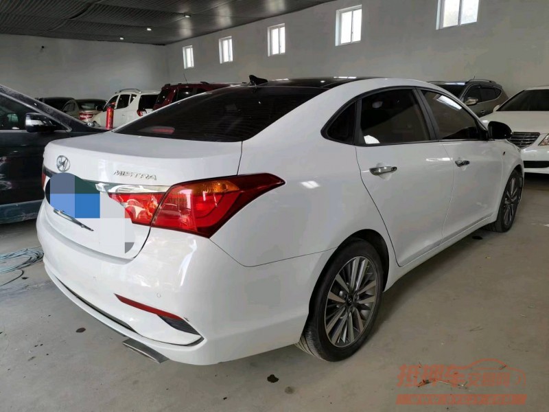 邯郸19年现代名图5