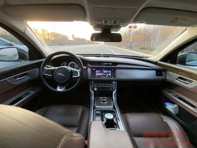 保定18年捷豹XFL2