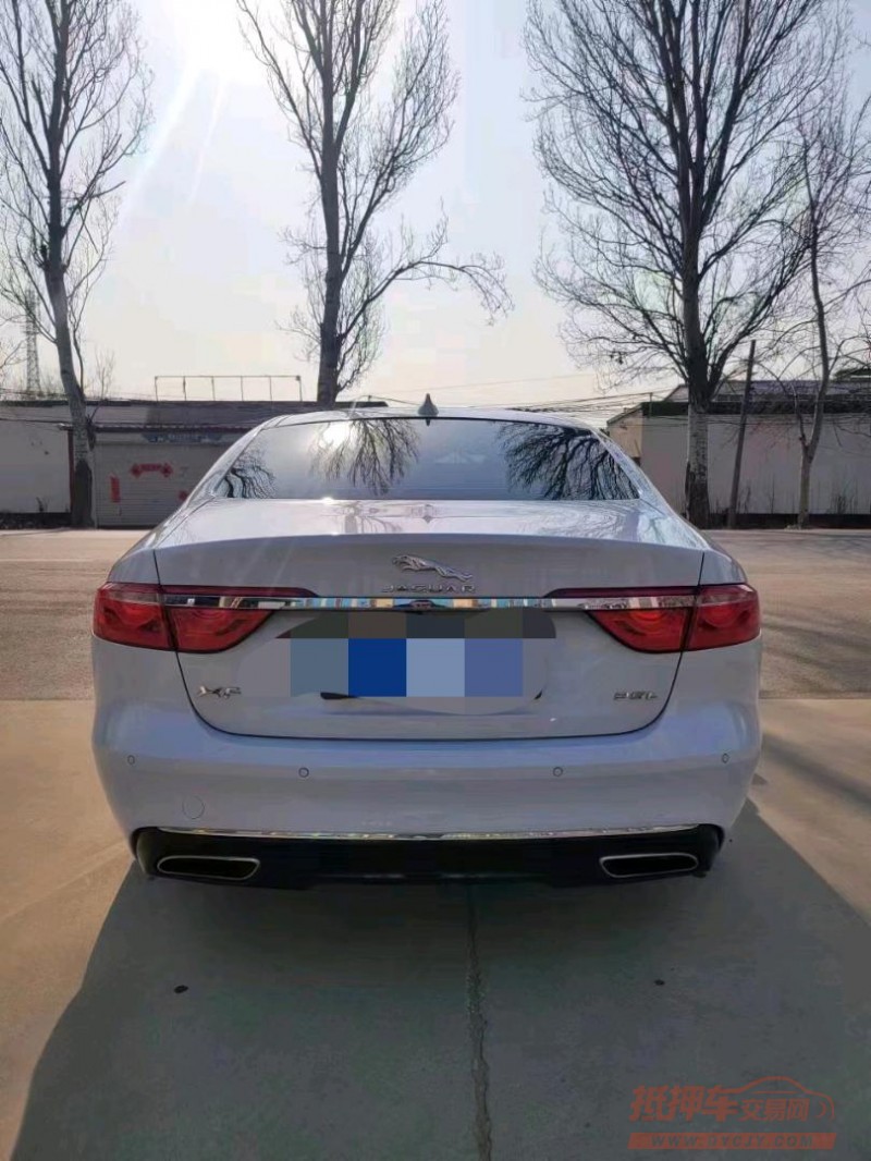 保定19年捷豹XFL7