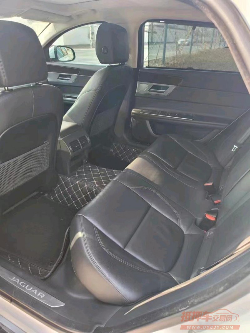 保定19年捷豹XFL3