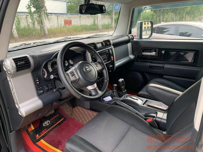 邯郸12年丰田兰德酷路泽5