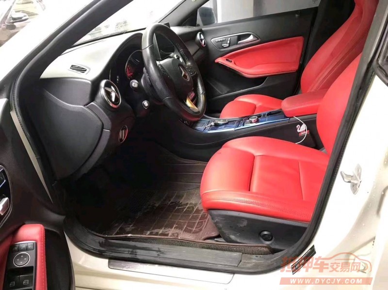 武汉17年奔驰CLA5