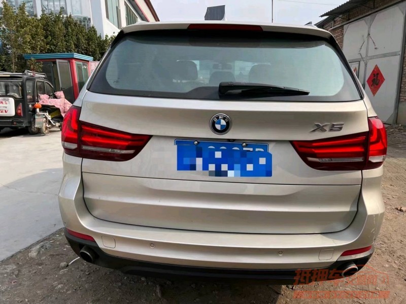 济南14年宝马X59