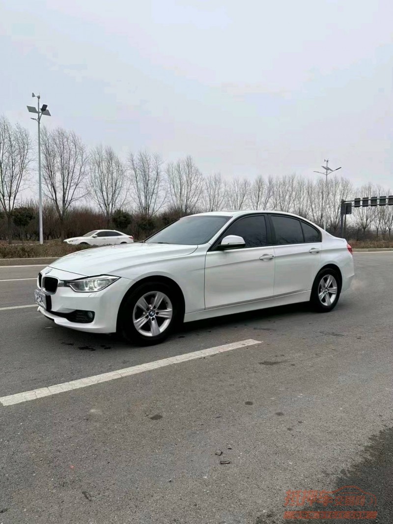青岛13年宝马3系4