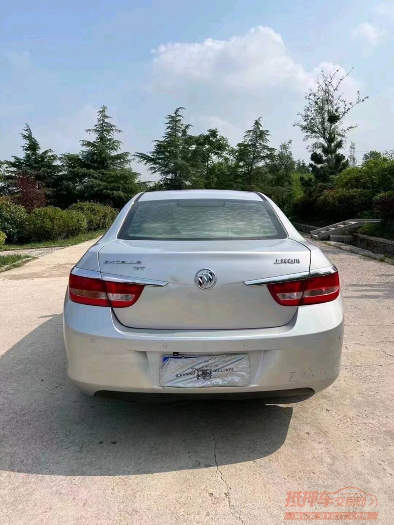 枣庄11年别克英朗5