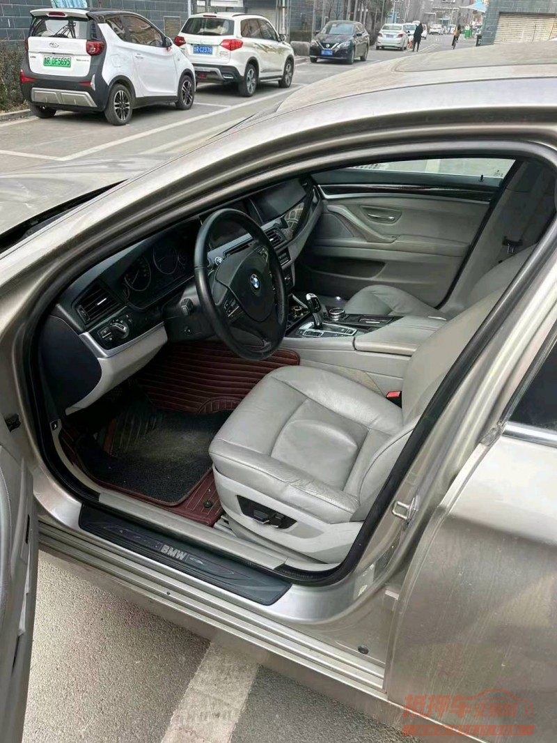 北京12年宝马5系2