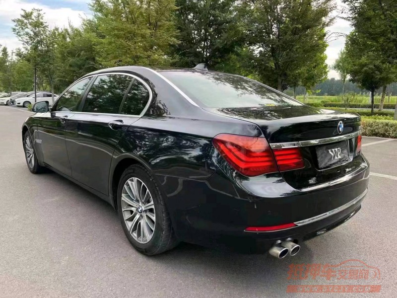 济宁15年宝马7系7