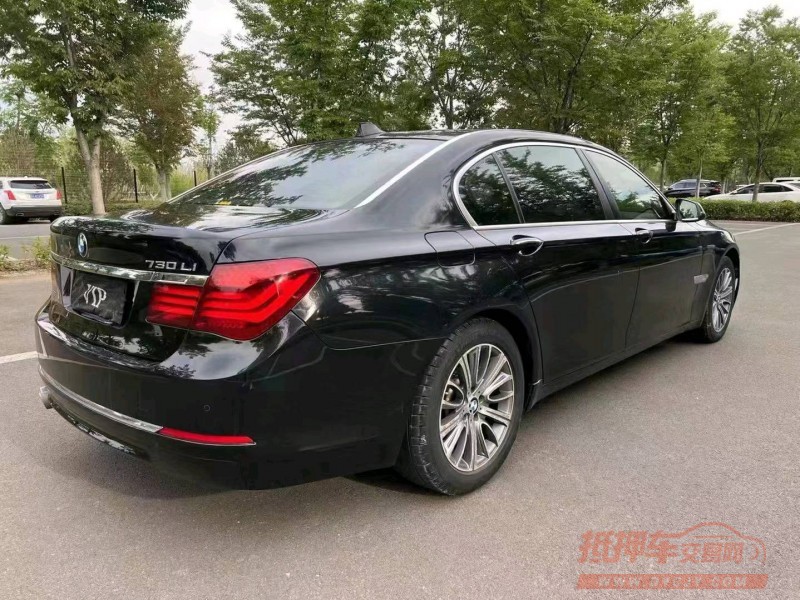 济宁15年宝马7系8