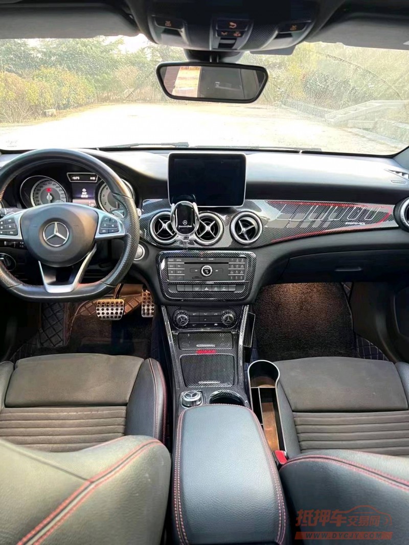 枣庄16年奔驰CLA9