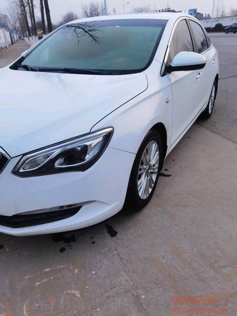 济宁15年别克英朗2