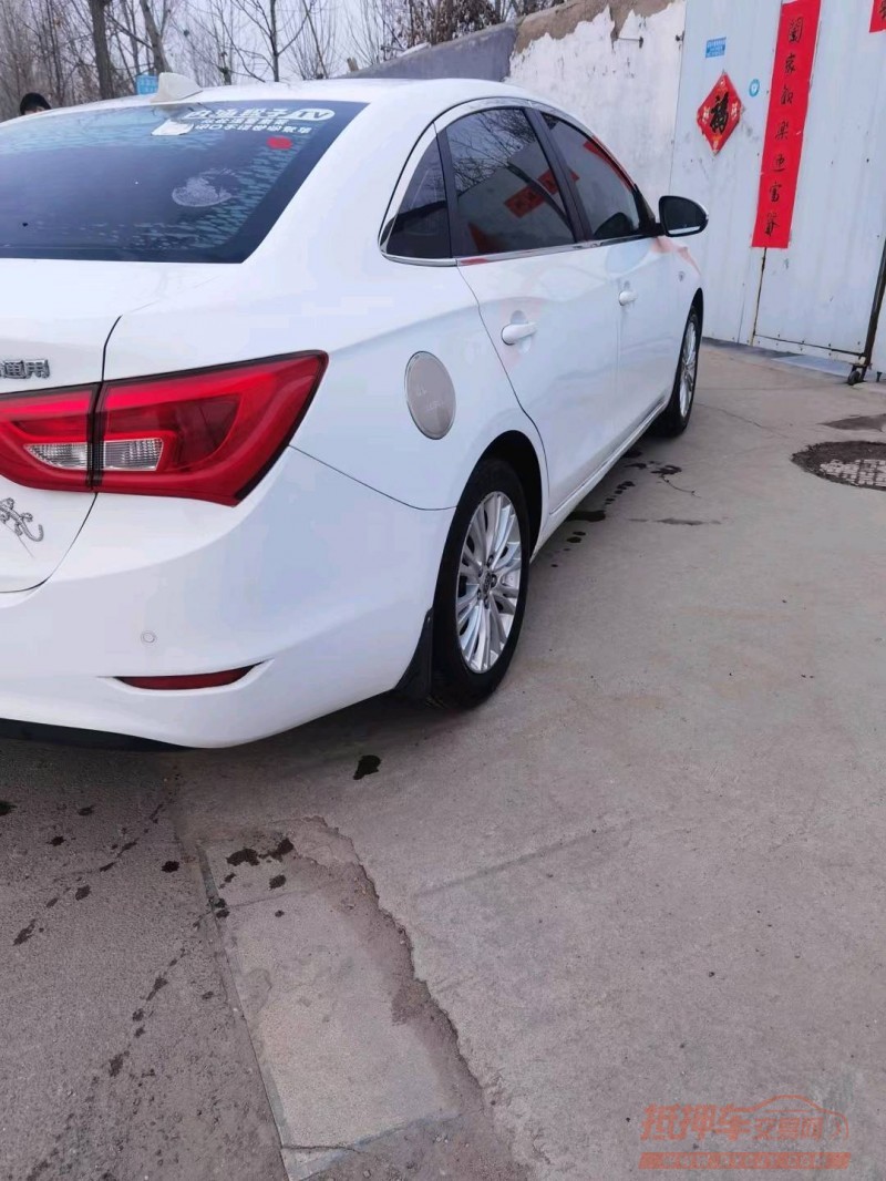 济宁15年别克英朗4