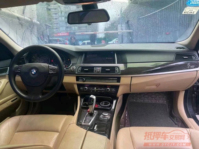 济南11年宝马5系5