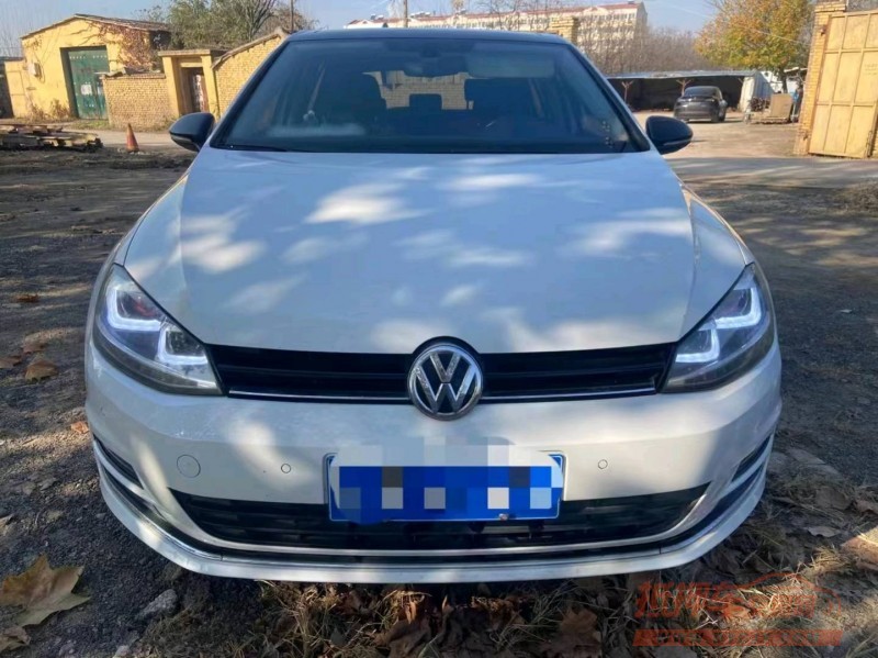 济宁17年大众高尔夫1