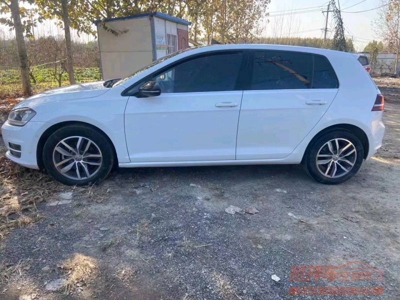 济宁17年大众高尔夫3