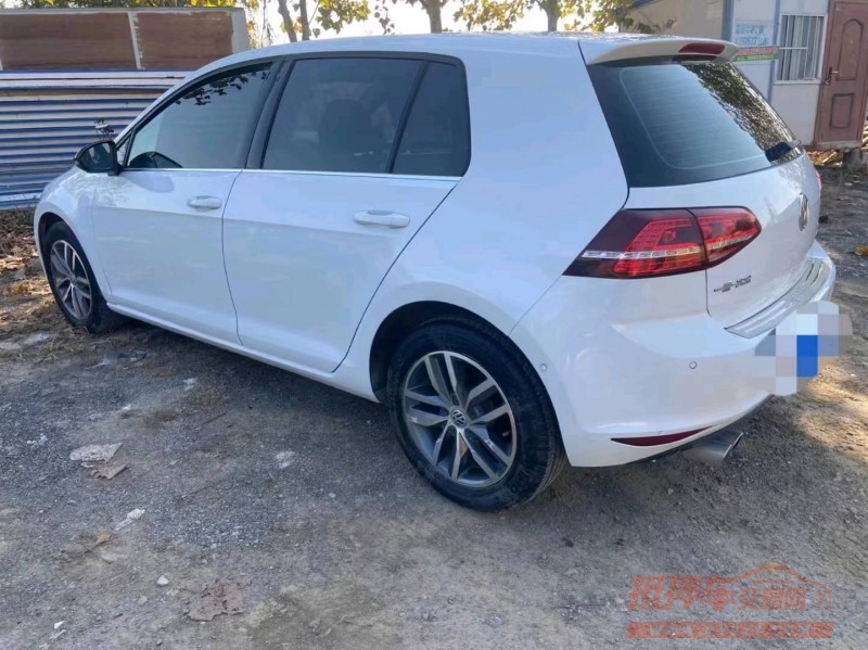 济宁17年大众高尔夫4