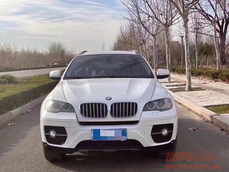北京12年宝马X61