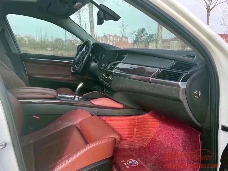 北京12年宝马X65