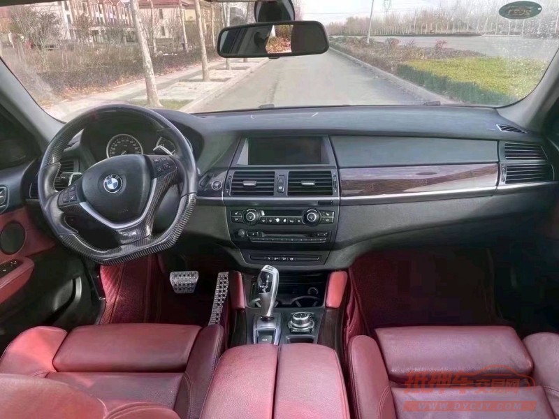 北京12年宝马X66