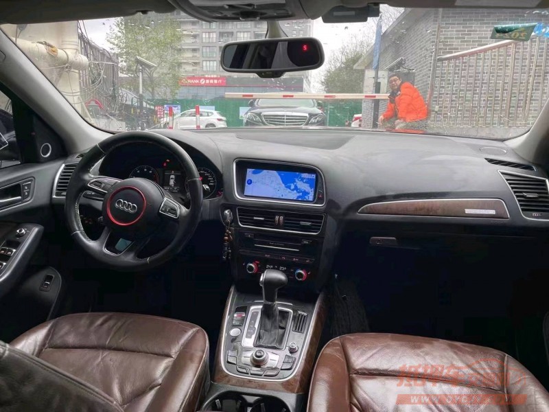 嘉兴14年奥迪Q56