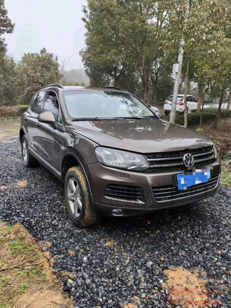 淮南13年大众途锐9