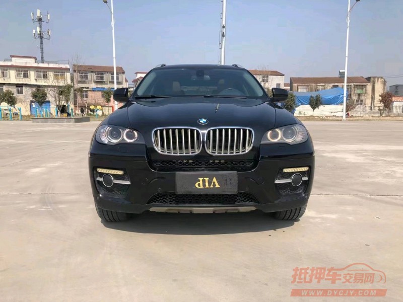 北京12年宝马X61