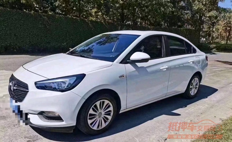 济南19年别克凯越4