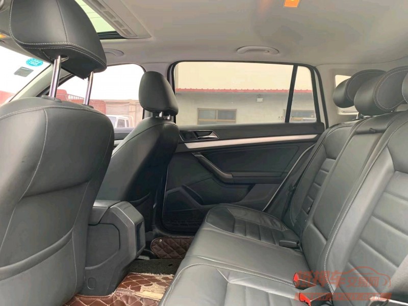 保定18年大众朗行7