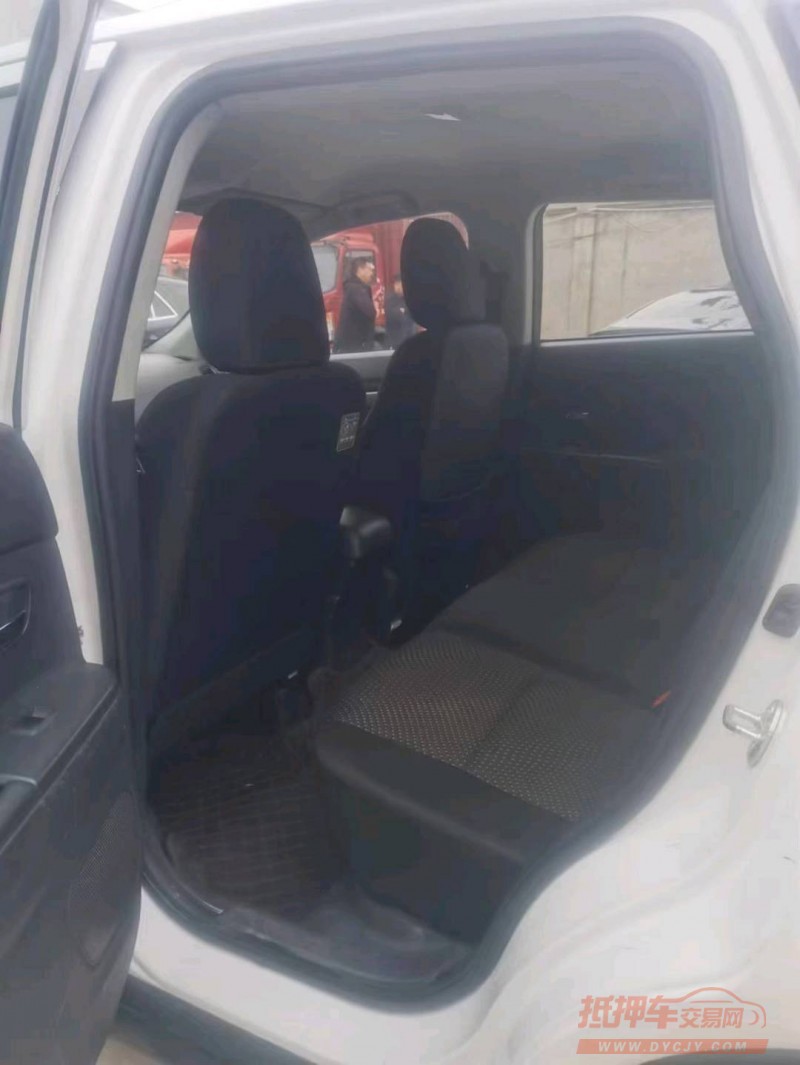 保定15年三菱劲炫5