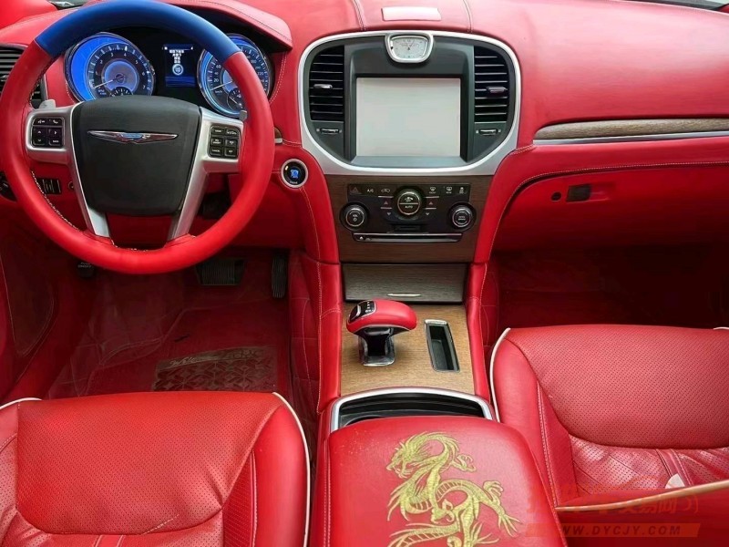 济南13年克莱斯勒300C6