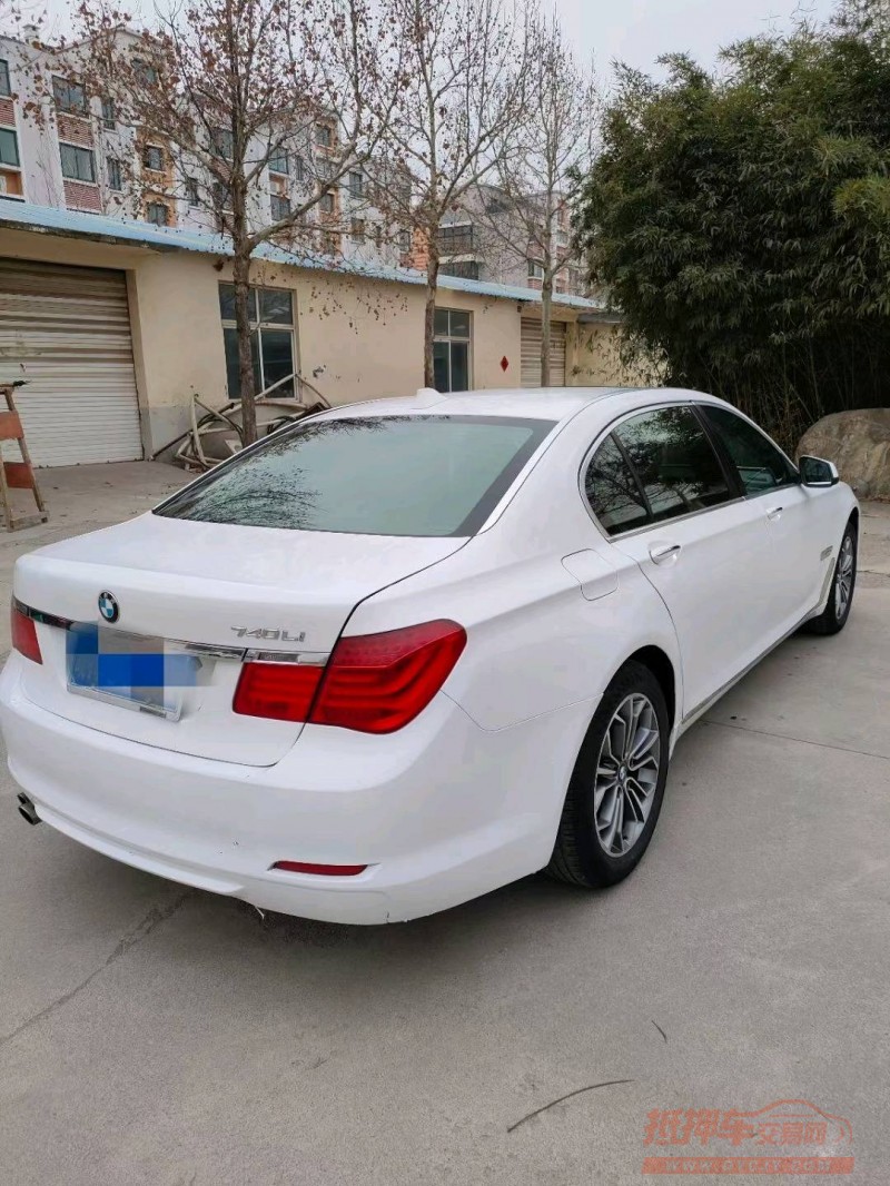 济南10年宝马7系7