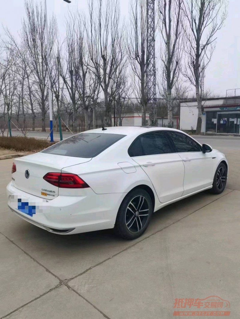 保定19年大众凌渡8