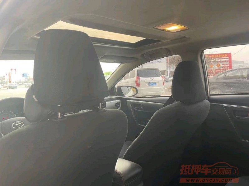 保定16年丰田雷凌2