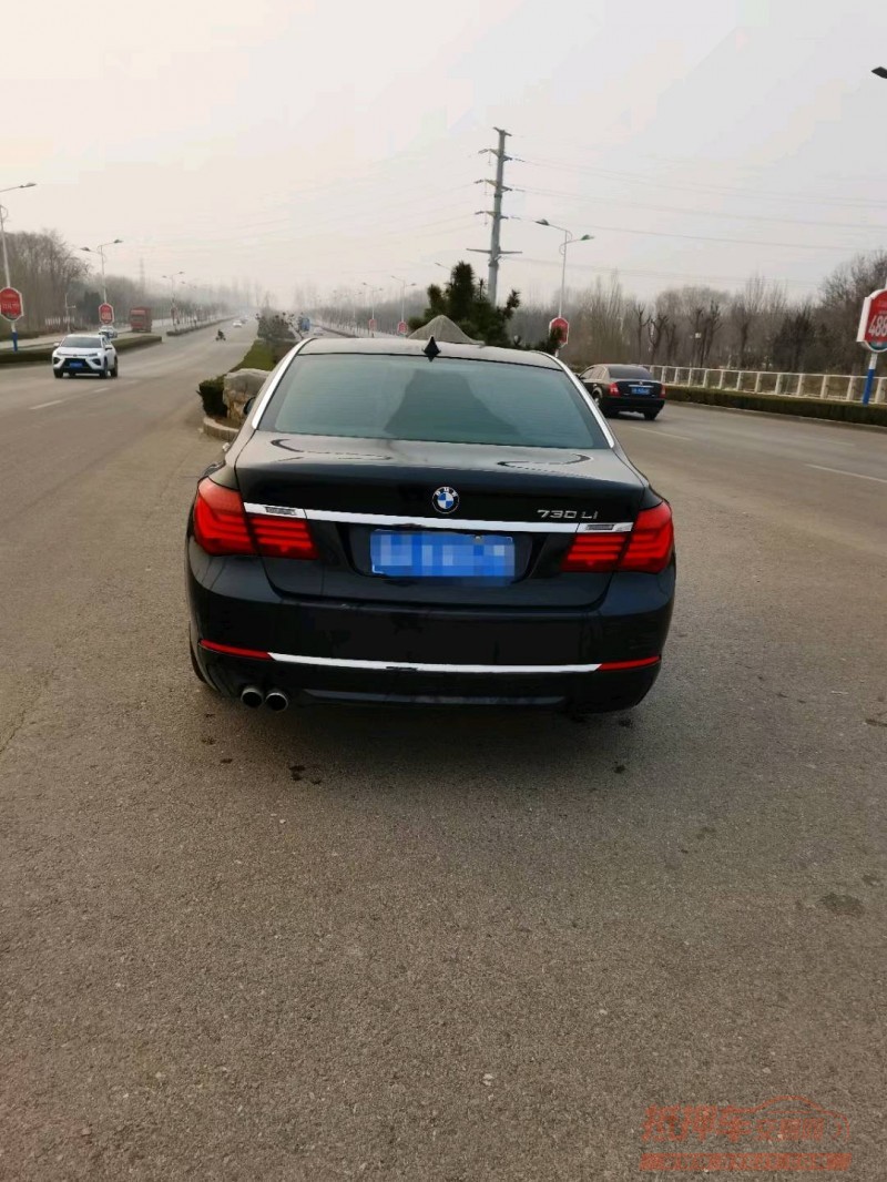 济南13年宝马7系9