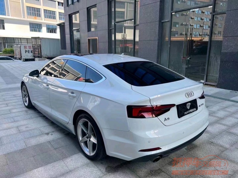 珠海20年奥迪A54