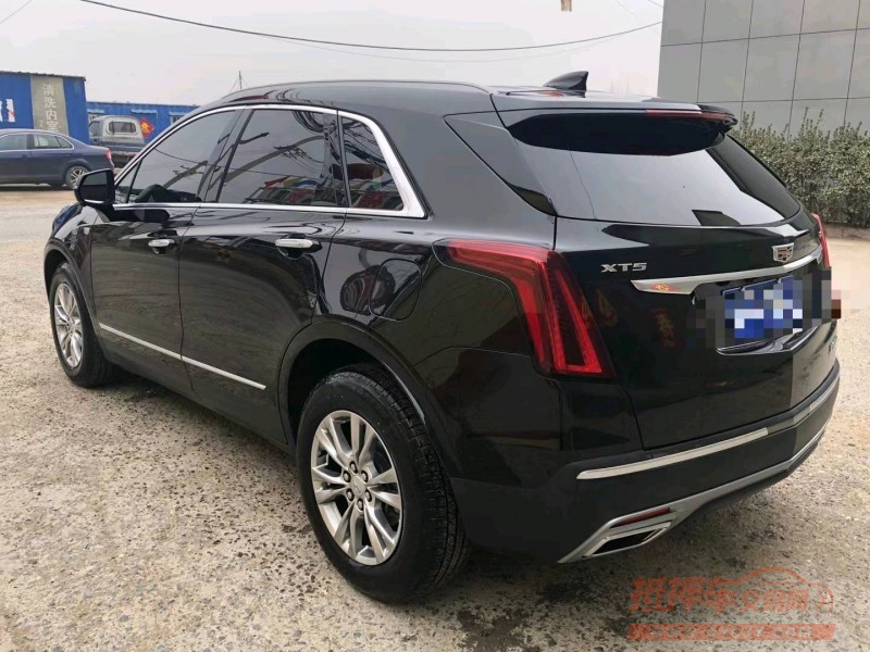 保定21年凯迪拉克XT56