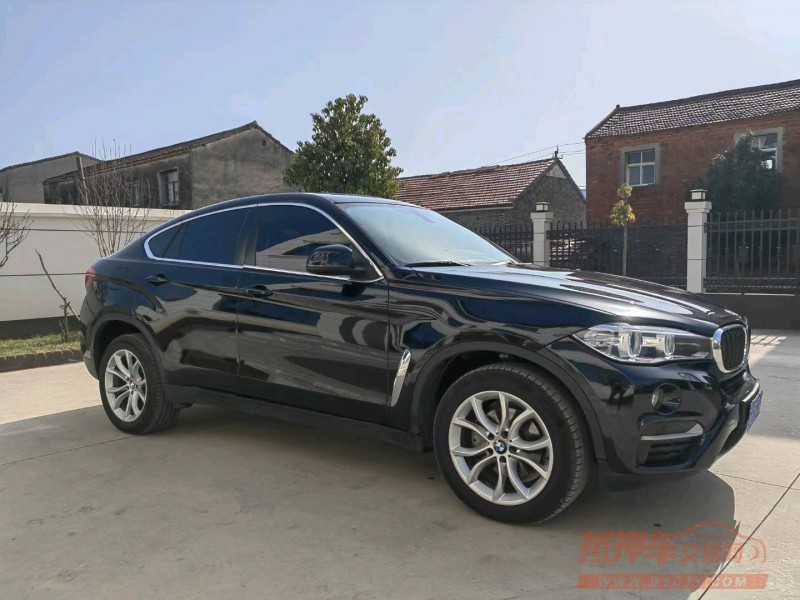 北京19年宝马X66