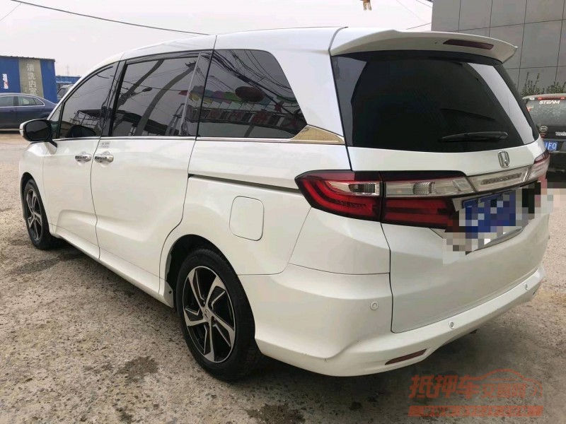 保定15年本田奥德赛8