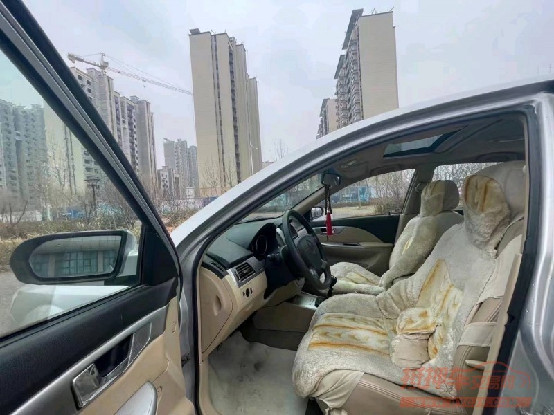 济南12年别克凯越4