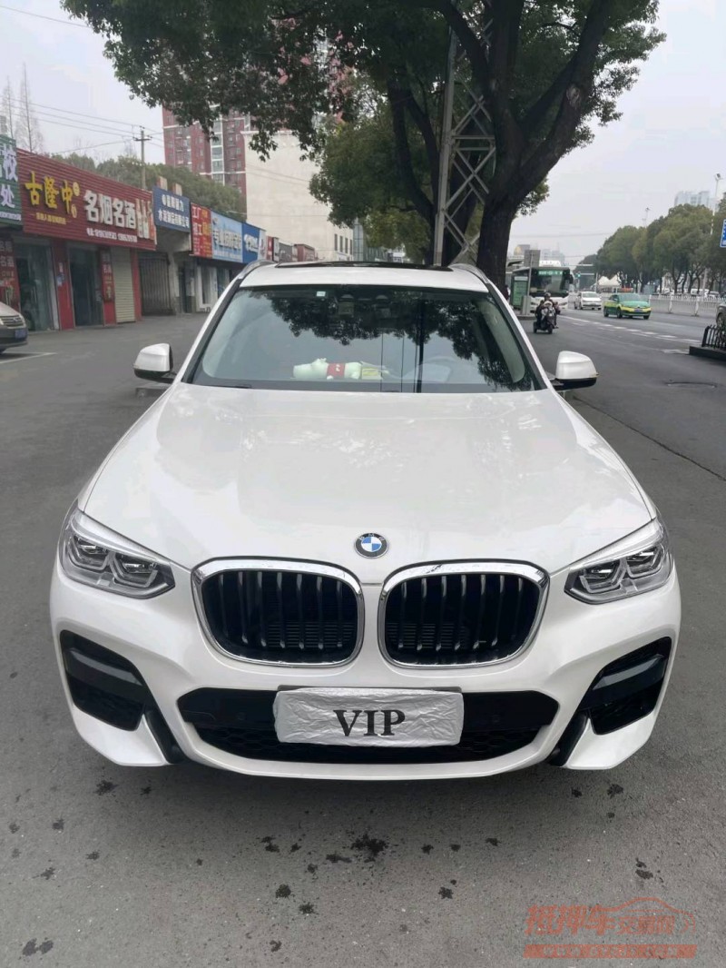 北京21年宝马X39