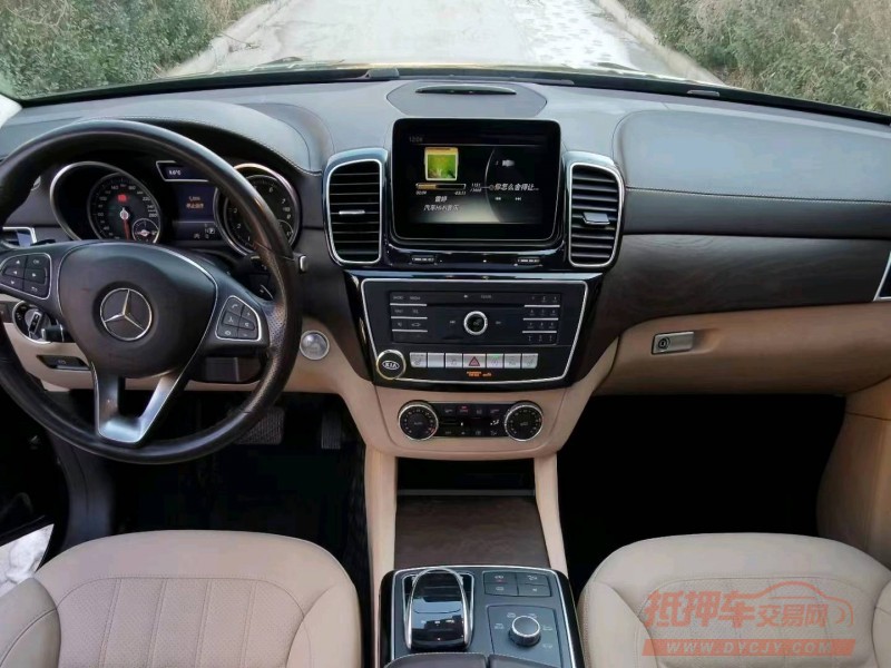 枣庄17年奔驰GLE6