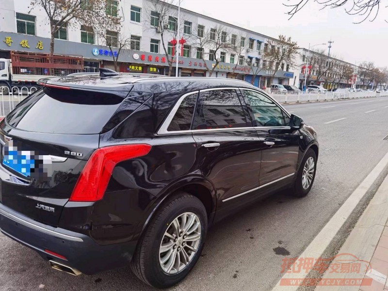 保定17年凯迪拉克XT59