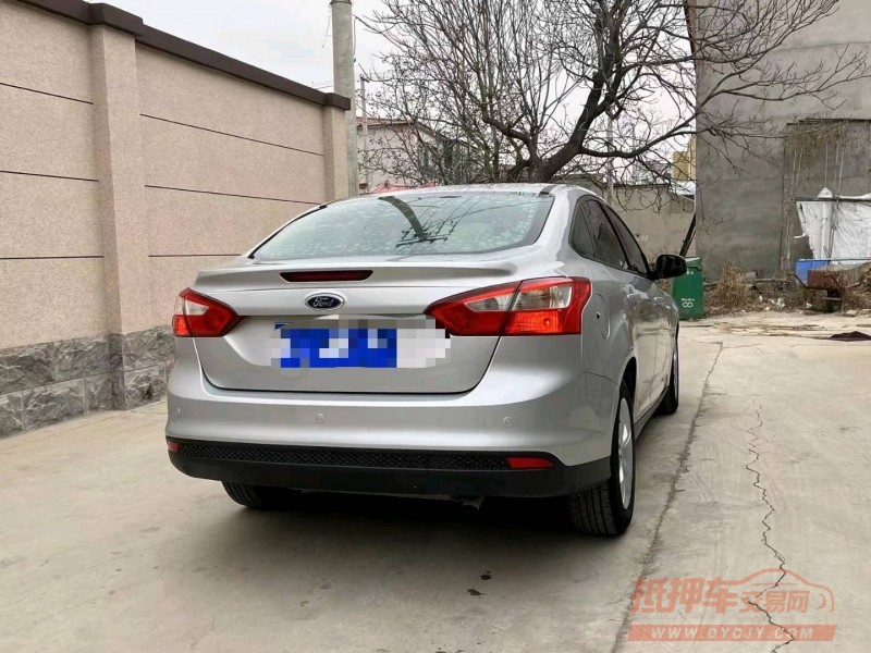 保定14年福特福克斯7