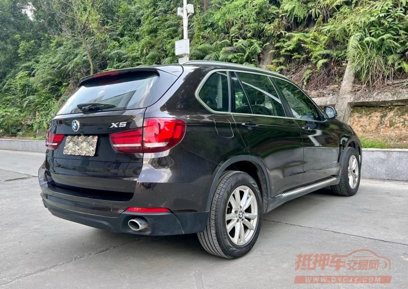 广州18年宝马X58