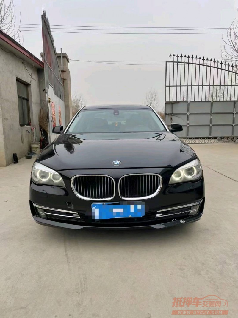 保定12年宝马7系1