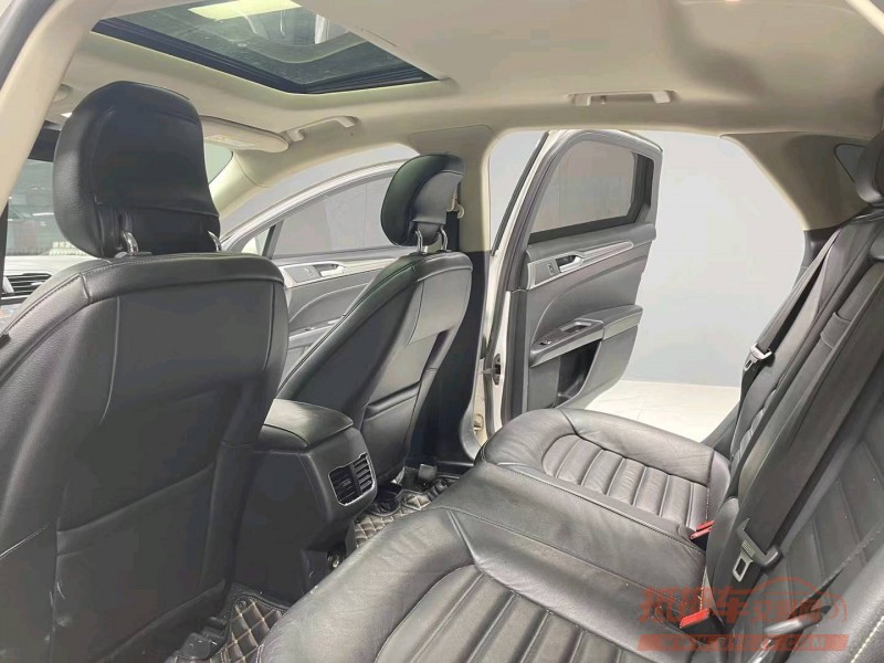 成都17年福特蒙迪欧6