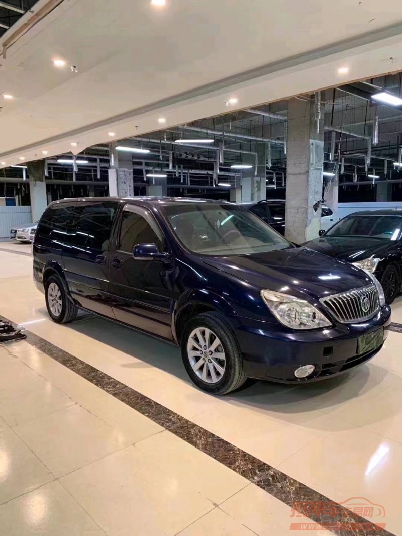 枣庄17年别克GL82