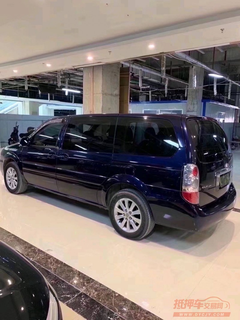 枣庄17年别克GL88