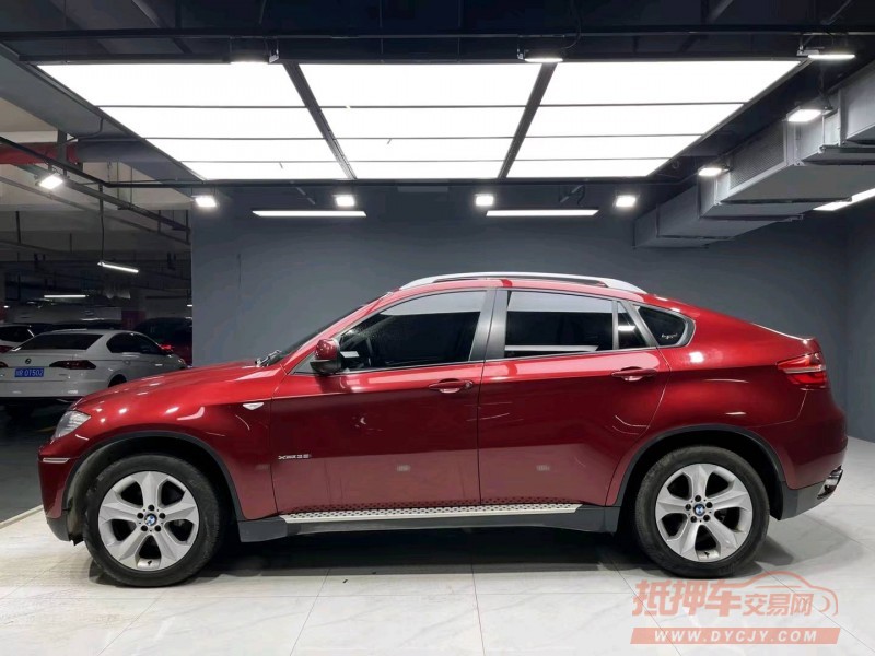 成都14年宝马X69