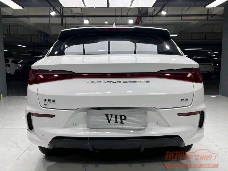 成都21年比亚迪E25